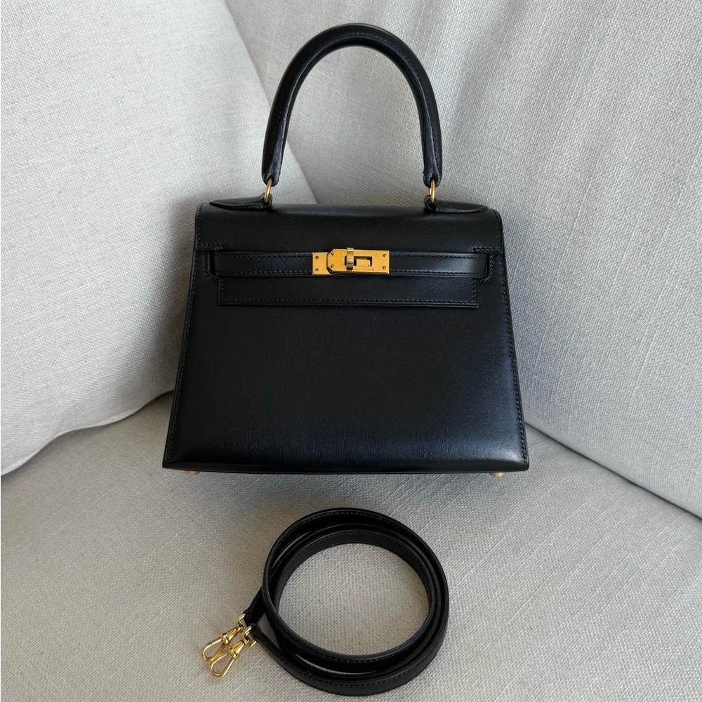 HERMES Vintage Kelly Mini 20 Black Box Calfskin GHW